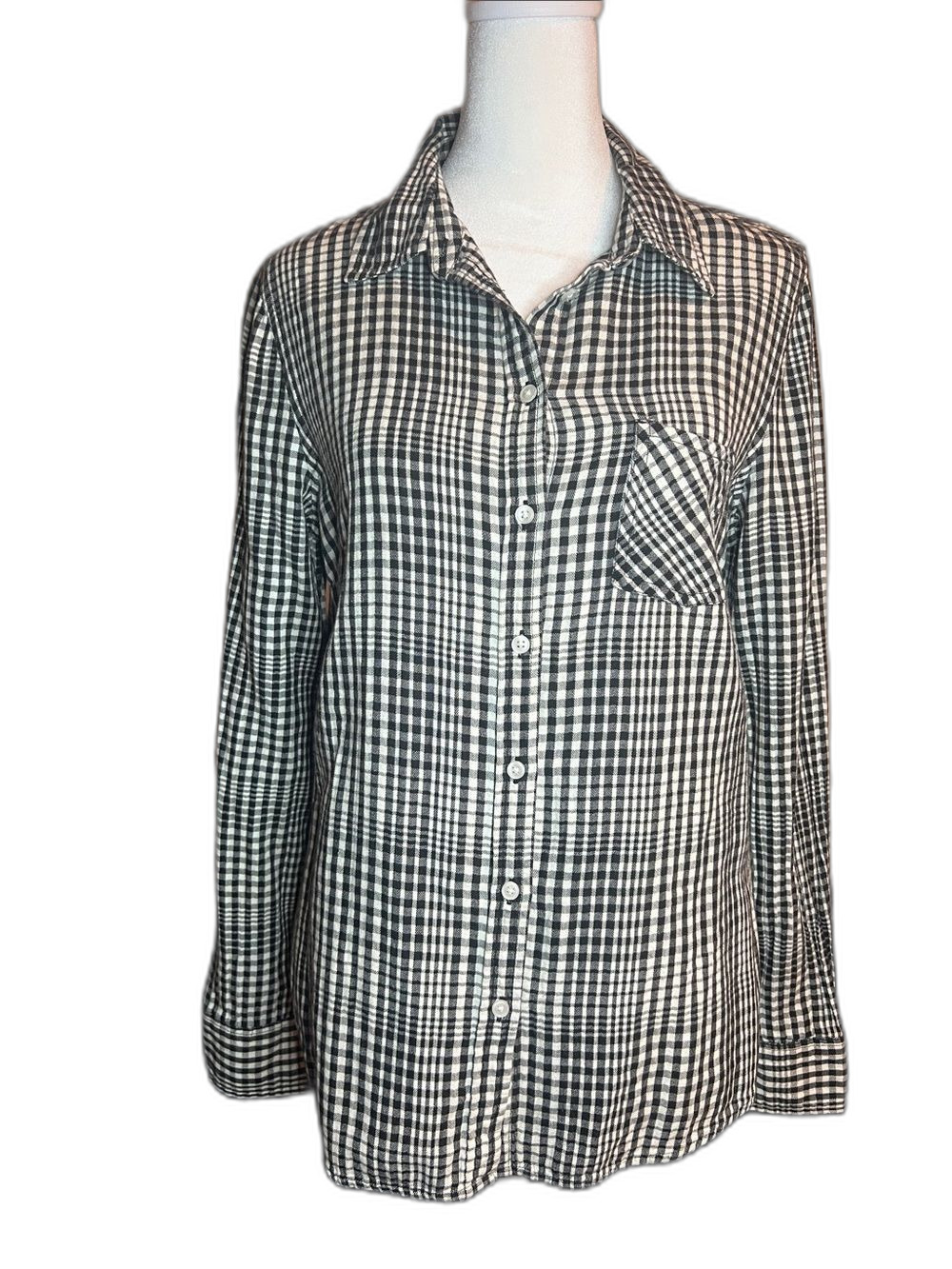 Merona Black and White Gingham Button-Down Shirt Size M